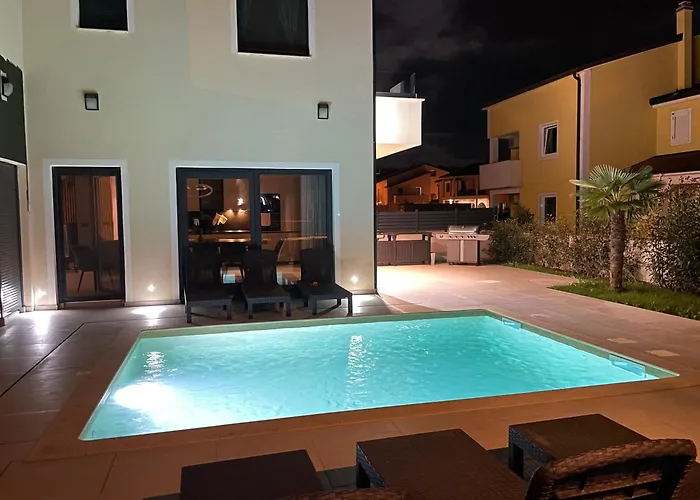 Istarska 别墅 波雷奇